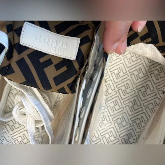 FENDI FORCE White Canvas Women's Sneakers - Picture 15 of 15
